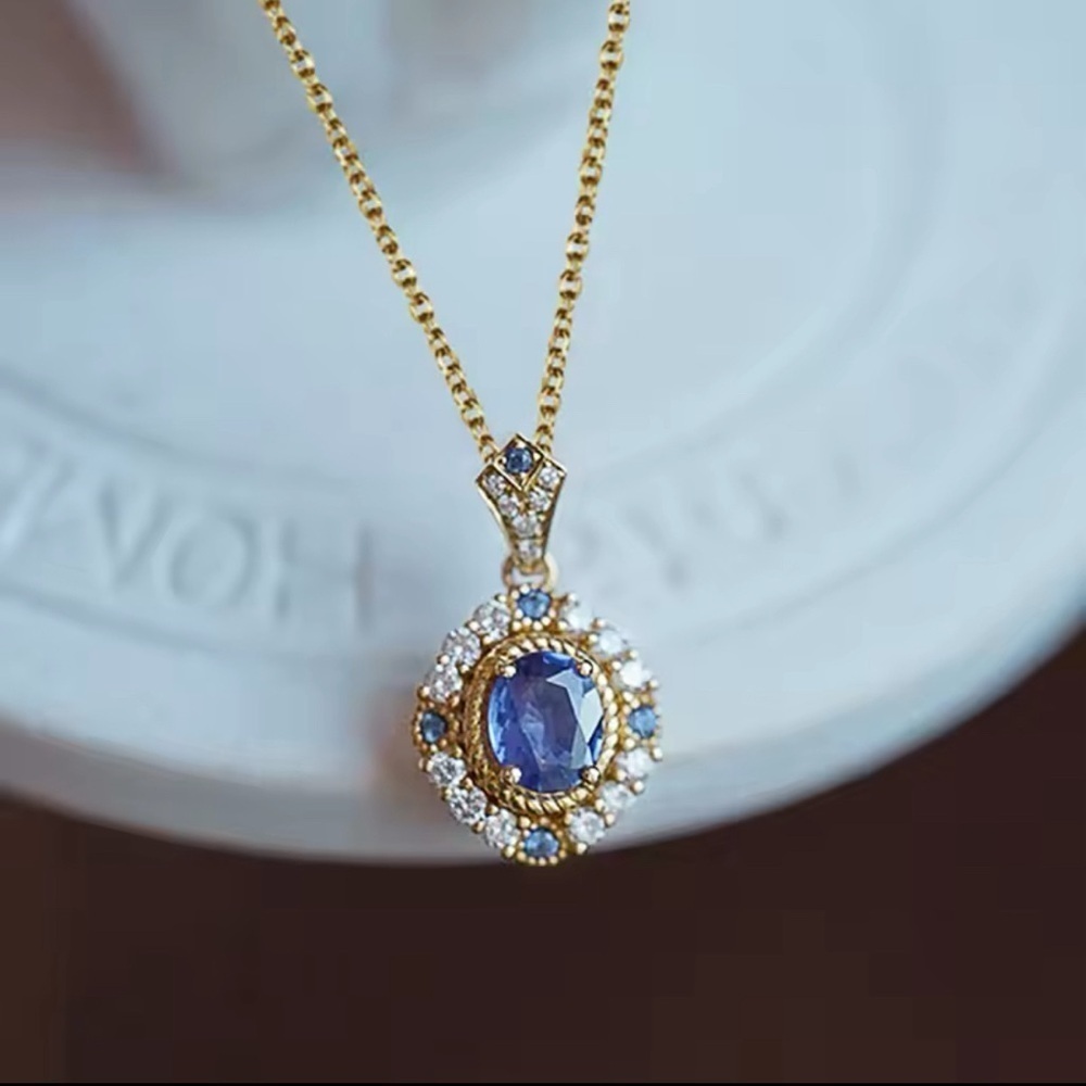 18k Gold Sapphire & Diamond Classic Elegant Pendant Necklace